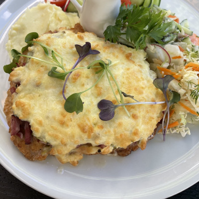 Sabiedrība ar ierobežotu atbildību ULENBROKS - saimniecību bildes