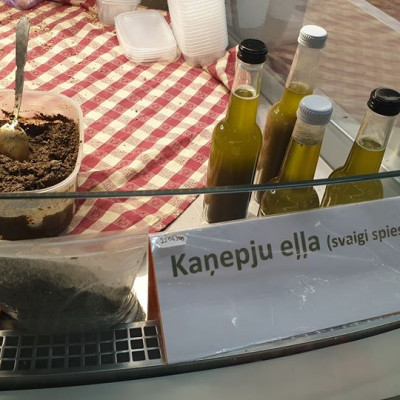 Egons Gūtmanis - saimniecību bildes